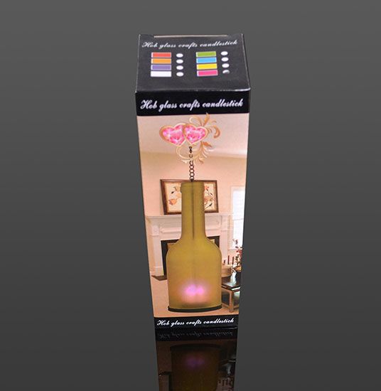 Svietnik v tvare fľaše