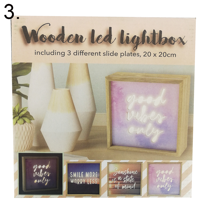 Drevený stojan s meniacimi sa LED obrázkami 