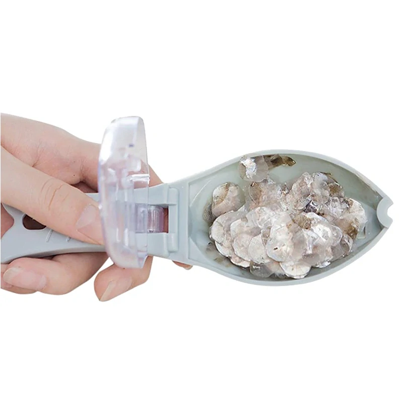 Škrabka na ryby so zásobníkom