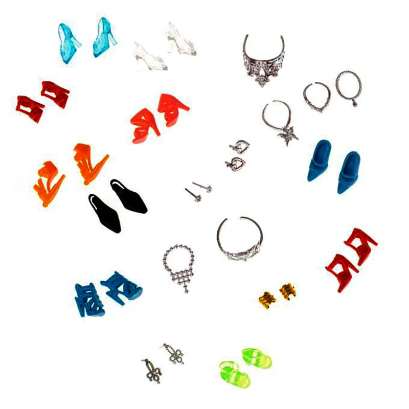 Farebné oblečenie a doplnky pre bábiky – 43 dielov