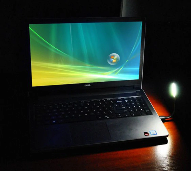 USB LED lampa na osvetlenie klávesnice
