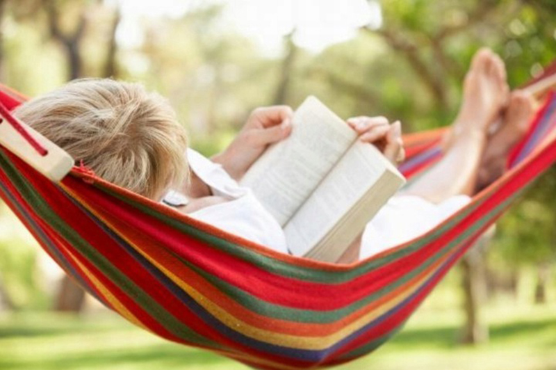 Hojdačka záhradná pre 2 osoby 200x150cm červená