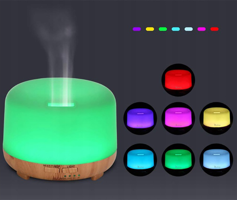 Ionizátor a zvlhčovač vzduchu RGB 300ml na diaľkové ovládanie