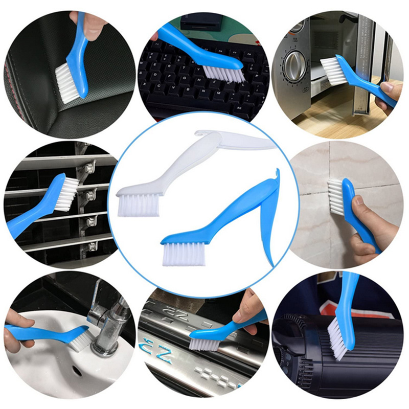 Ručná kefa so škrabákom na škáry