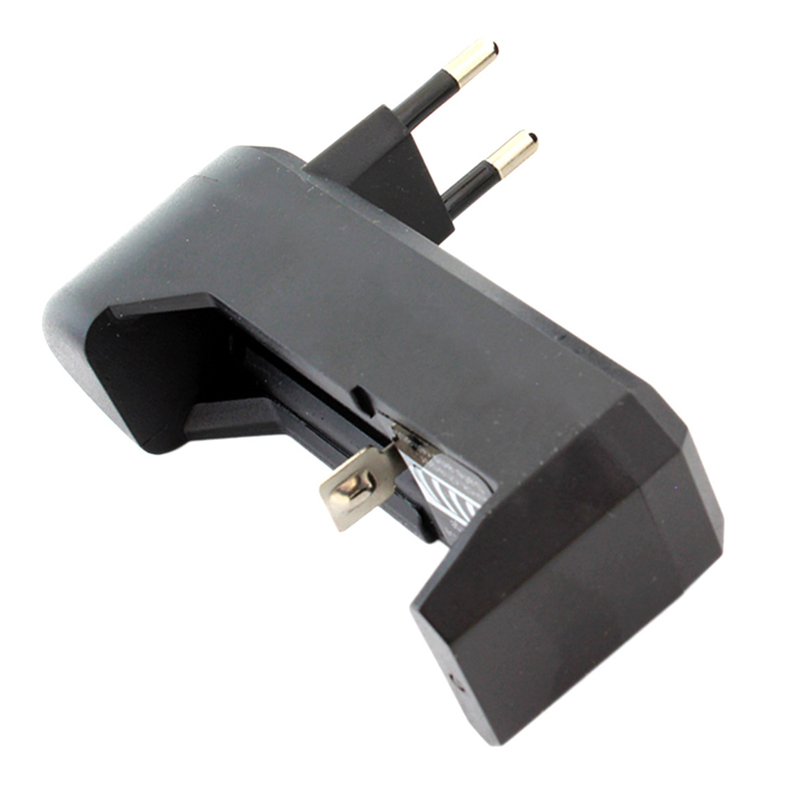 Baterka s UV testerom na hľadanie jantáru