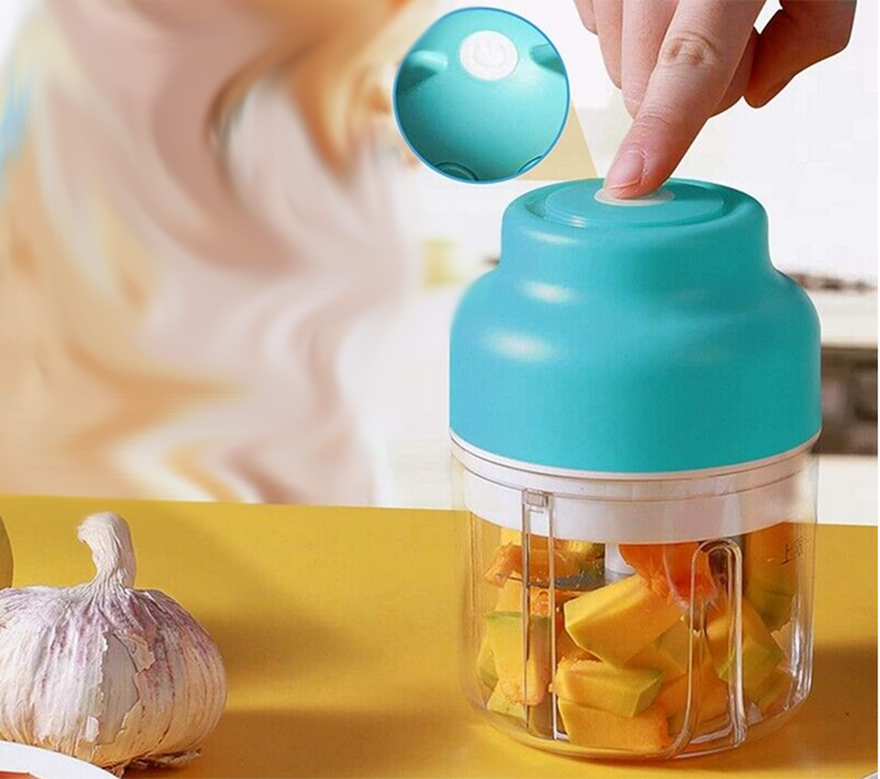 Elektrický sekáč na zeleninu a ovocie