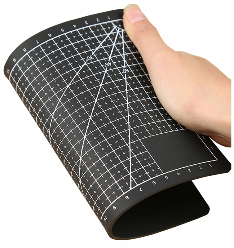 Modelárska podložka na rezanie A5 čierna