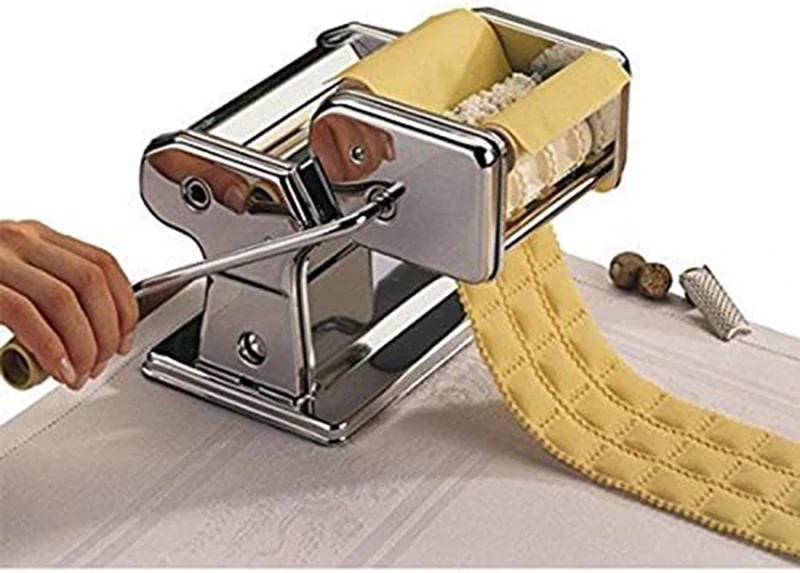 Strojček na výrobu domácich cestovín