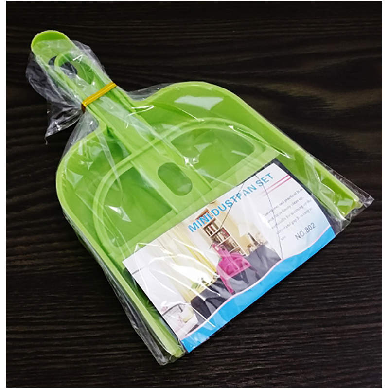 Metlička s lopatkou 