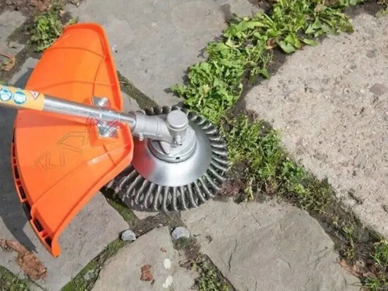 Drôtená oceľová kefa na krovinorez 200mm