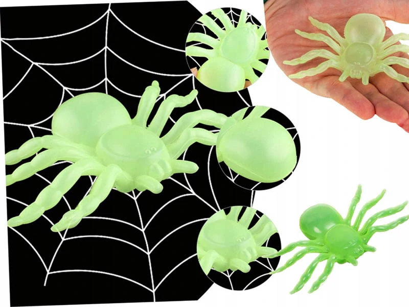 Halloweenska dekorácia Pavúky svietiace v tme 11cm 2ks