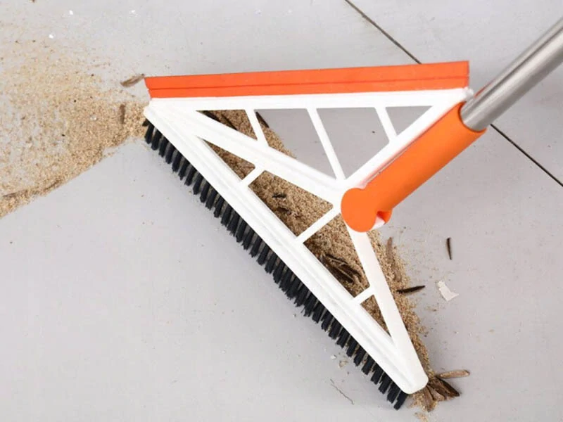 Magická metla so stierkou