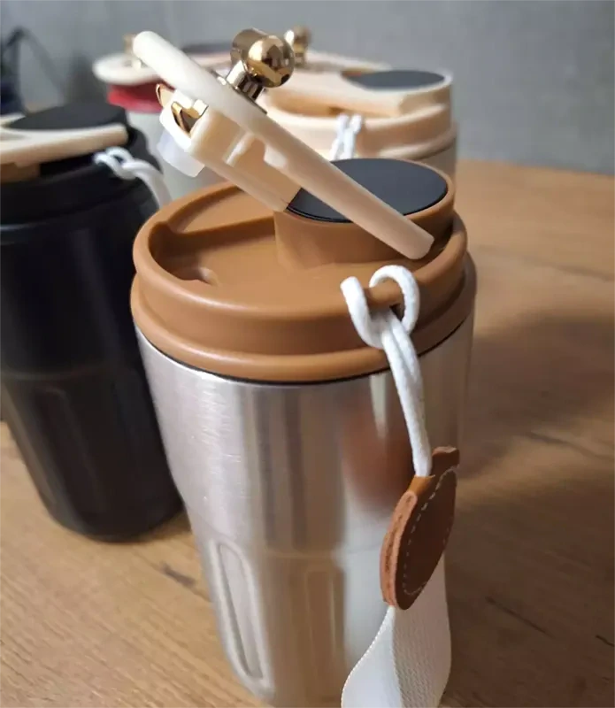 Termo hrnček 460ml s LED displejom