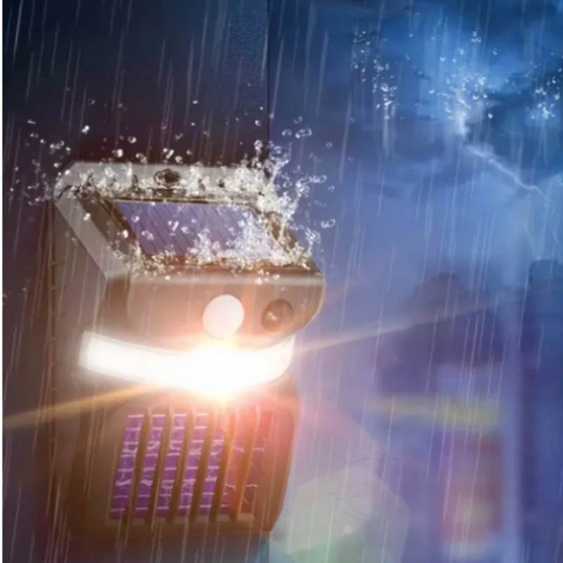 Solárna lampa s lapačom hmyzu