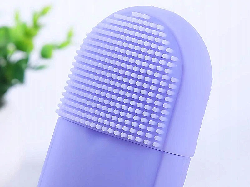 Silikónový ľadový masážny valček na tvár fialový