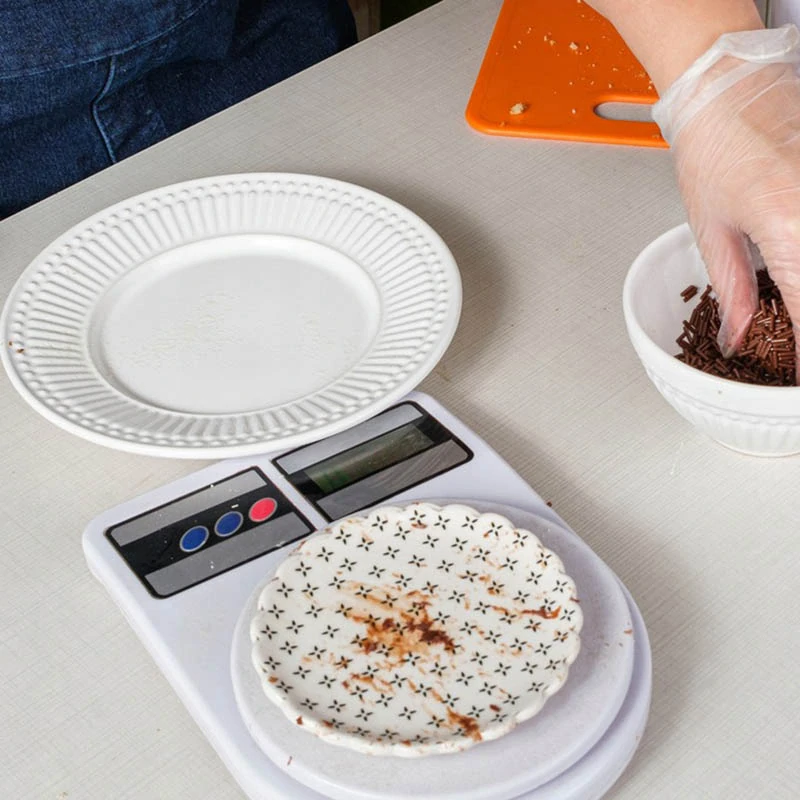 Kuchynská digitálna váha do 10 kg s presnosťou 1 g