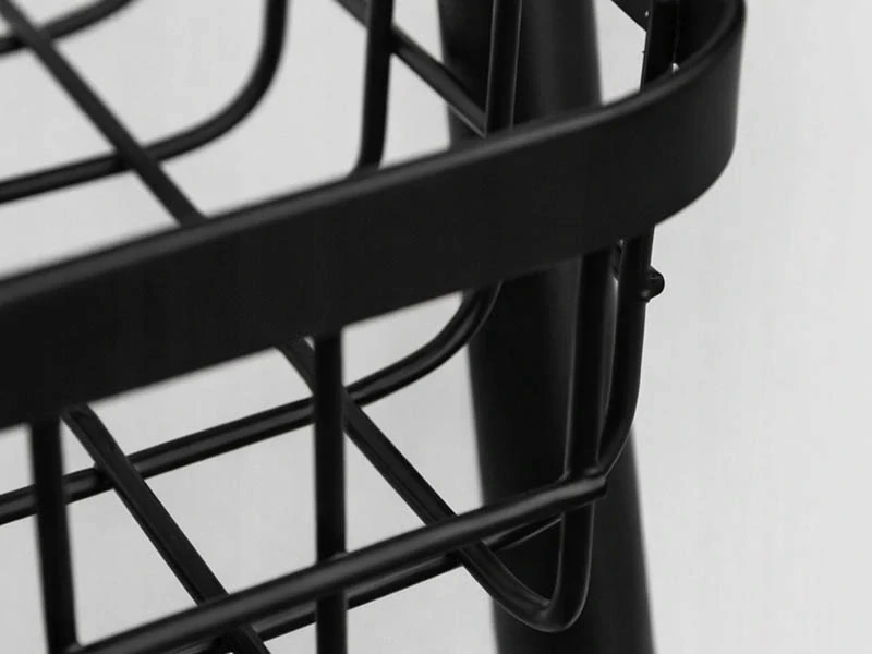 Kovový regál na kolieskach s tromi policami 78 cm čierny