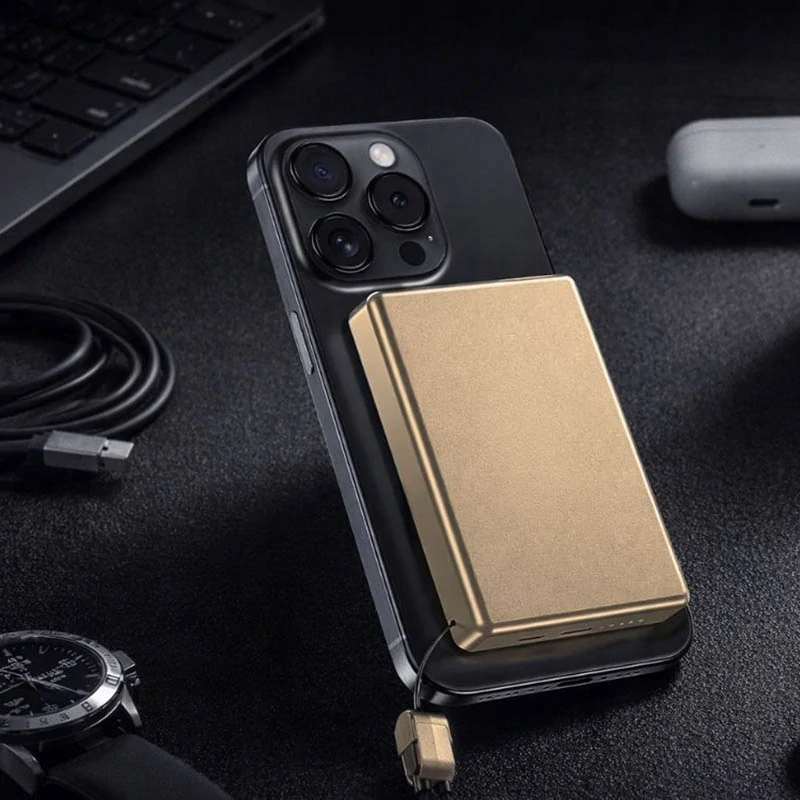 Powerbanka 10000 mAh s rýchlym nabíjaním 20 W zlatá