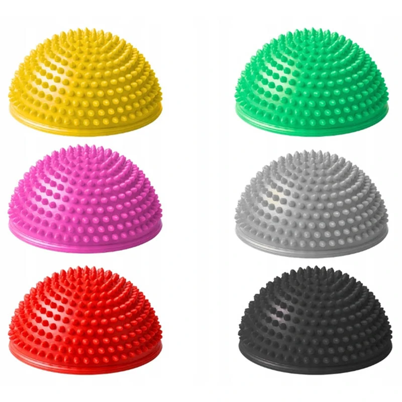 Masážna polguľa s výstupkami 16,5 cm