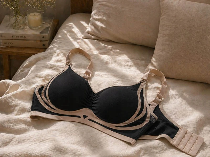 Dámska športová podprsenka push up XL čierna