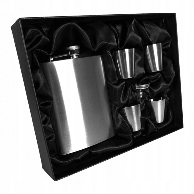 Darčeková sada ploskačka so štamperlíkmi a lievikom