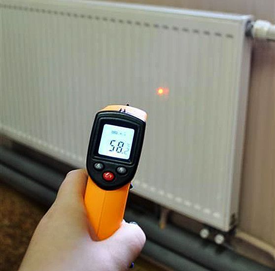 Pyrometer - bezkontaktný laserový teplomer