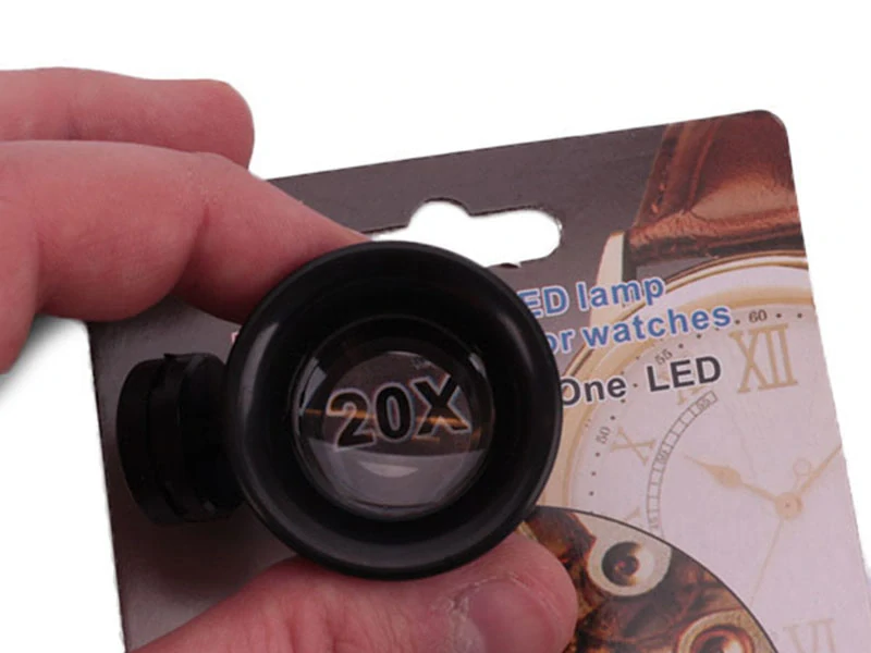 Hodinárska lupa na oko 20x LED