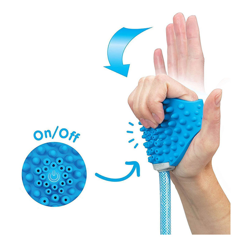 Masážna kefa na sprchovanie psa