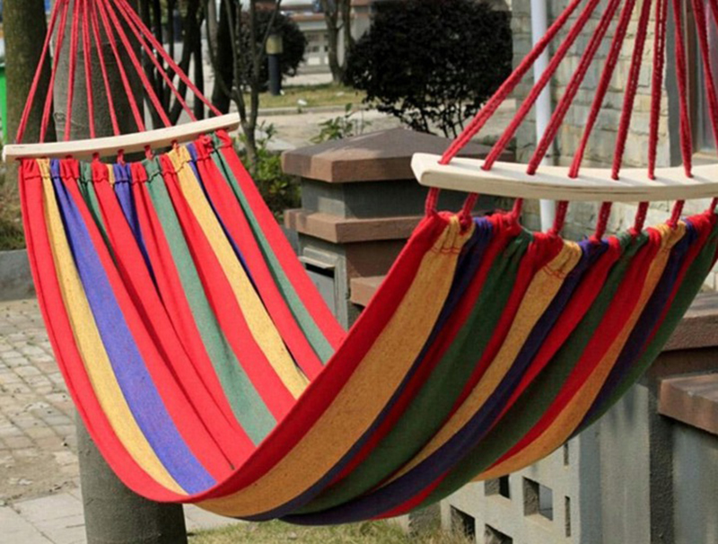 Hojdačka záhradná pre 2 osoby 200x150cm červená