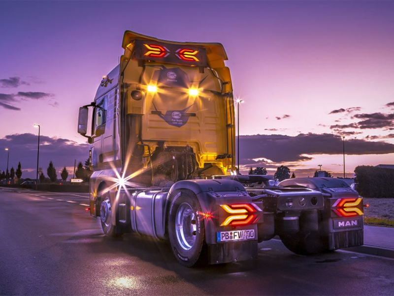 Halogénová pracovná lampa 15 LED 45W