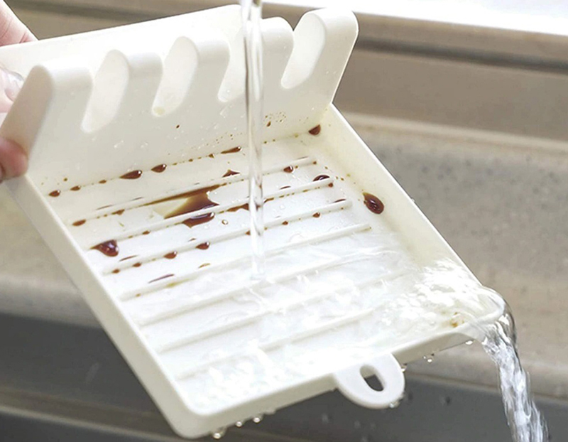 Odkvapkávacia podložka na varešky a pokrievku