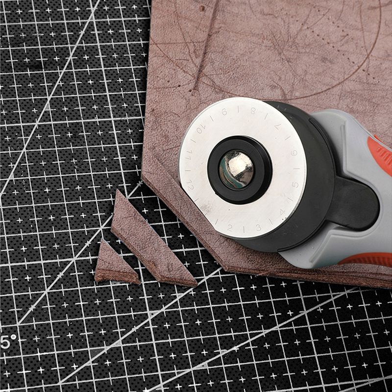 Modelárska podložka na rezanie A5 čierna