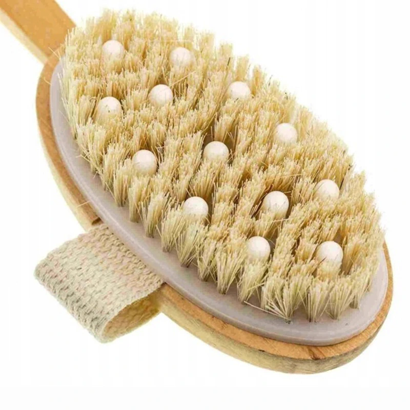 Drevená masážna kefa do kúpeľne