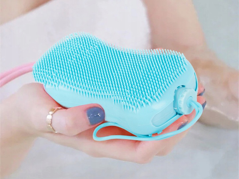 Silikónová masážna kefka DMT-999