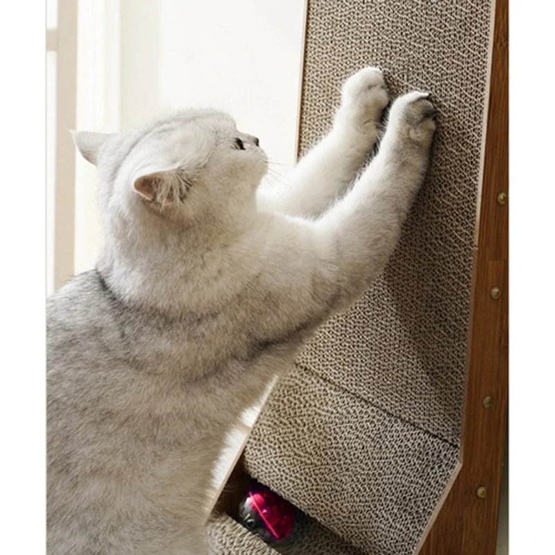 Rohové škrabadlo pre mačku