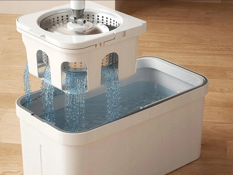 Rotačný mop s vedrom a s 2 hlavicami z mikrovlákna