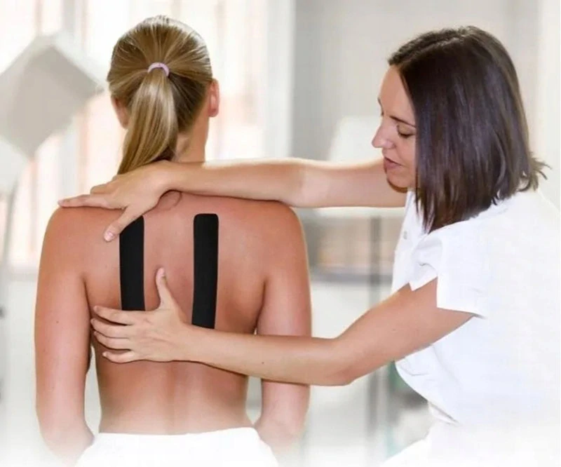 Kineziologická tejpovacia páska modrá 5 cm × 5 m