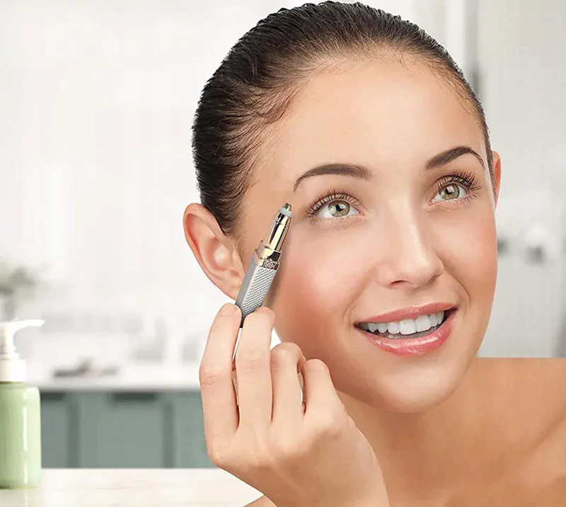 Odstraňovač chĺpkov a zastrihávač obočia 4v1 ružový