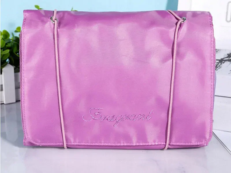 Cestovná kozmetická taška Violet 4v1