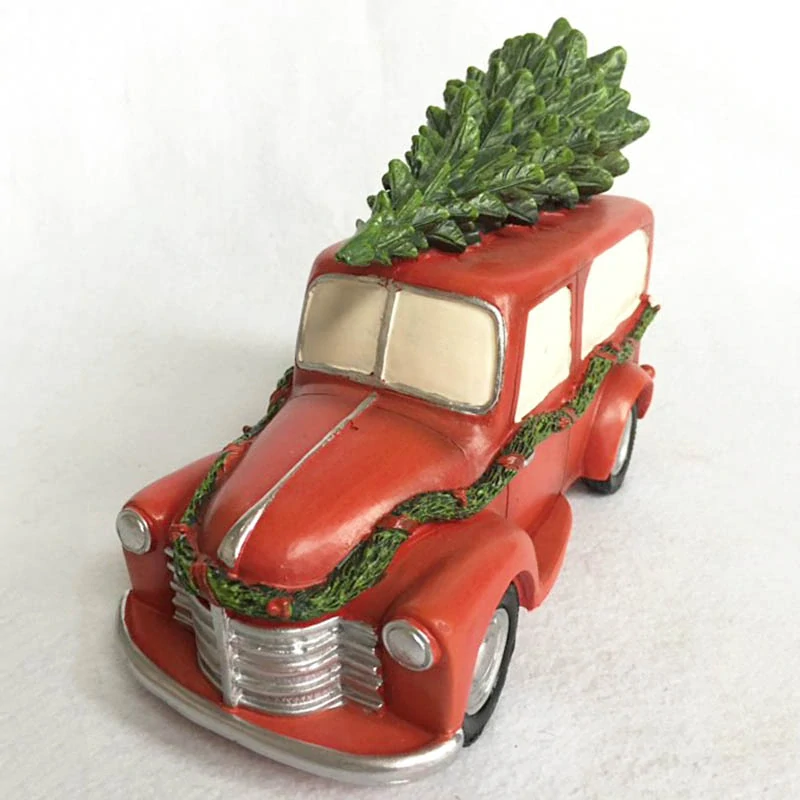 Vianočné keramické autíčko so stromčekom