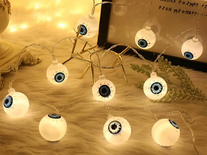 Halloweenska LED girlanda Oči 2m