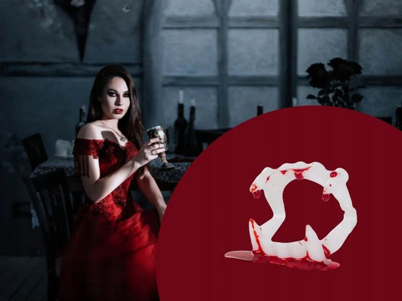 Halloweenska dekorácia Zuby upíra s umelou krvou