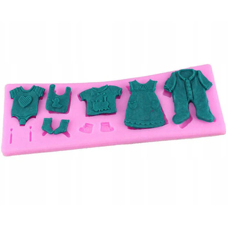 Silikónová forma na čokoládové figúrky Detské oblečenie 16x6cm