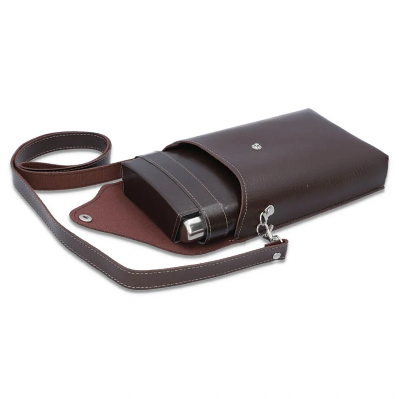 Ploskačka 540ml s pohárikmi v koženom púzdre s pohárikmi