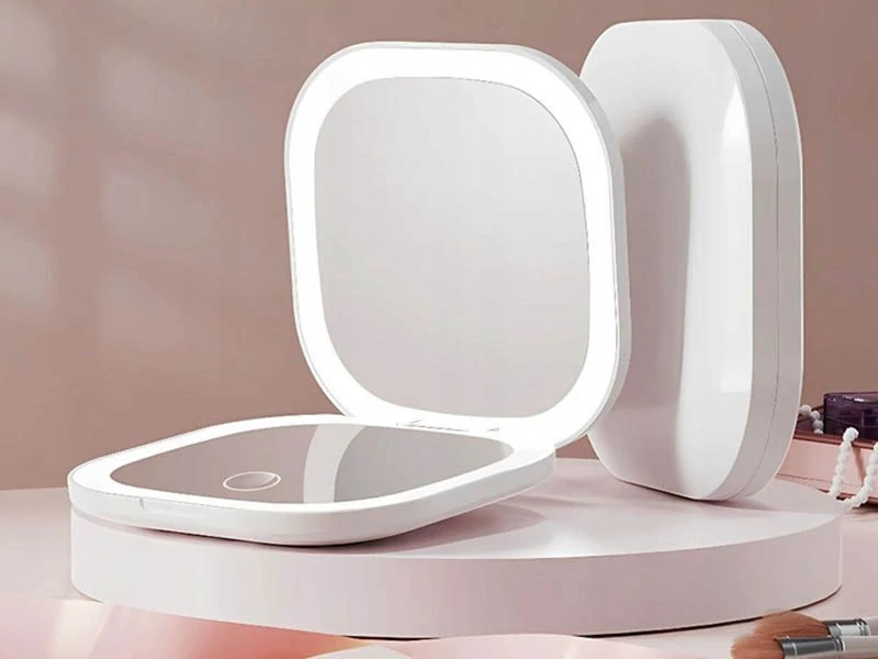 Kozmetické zrkadielko s LED podsvietením