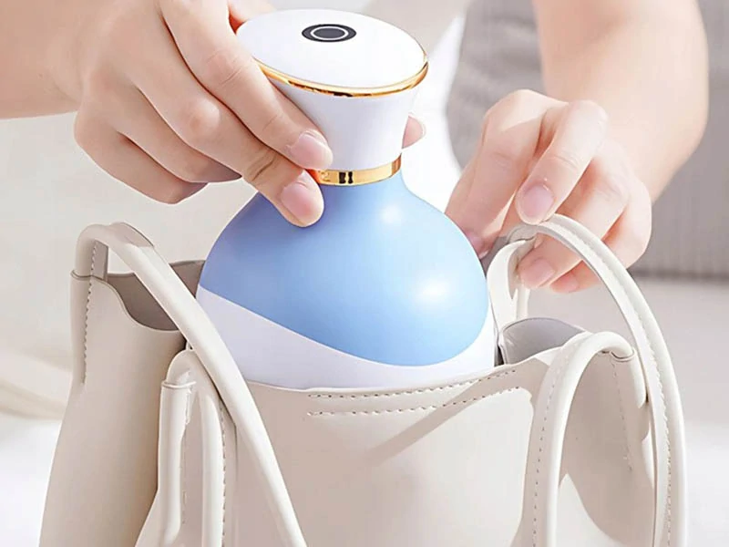 Masážny prístroj na hlavu