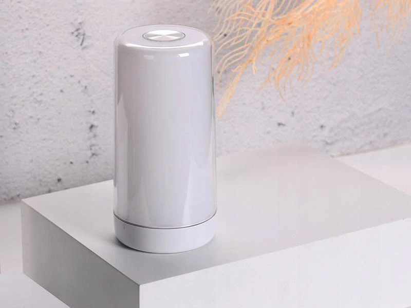 Nočná stolná lampa dotyková