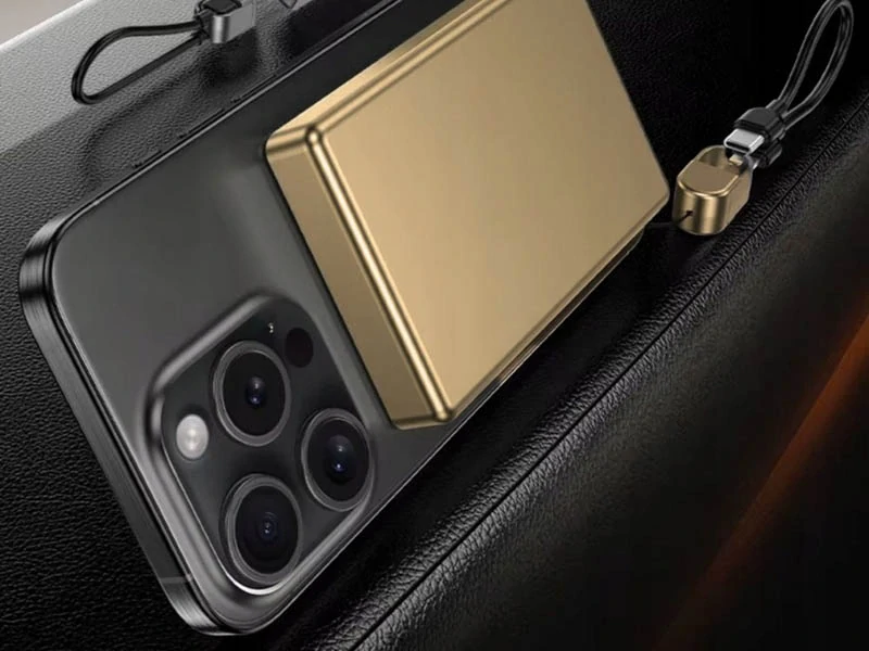 Powerbanka 10000 mAh s rýchlym nabíjaním 20 W zlatá