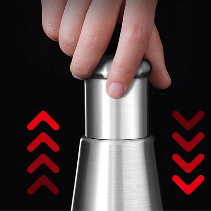 Ručný rotačný sekáčik na zeleninu