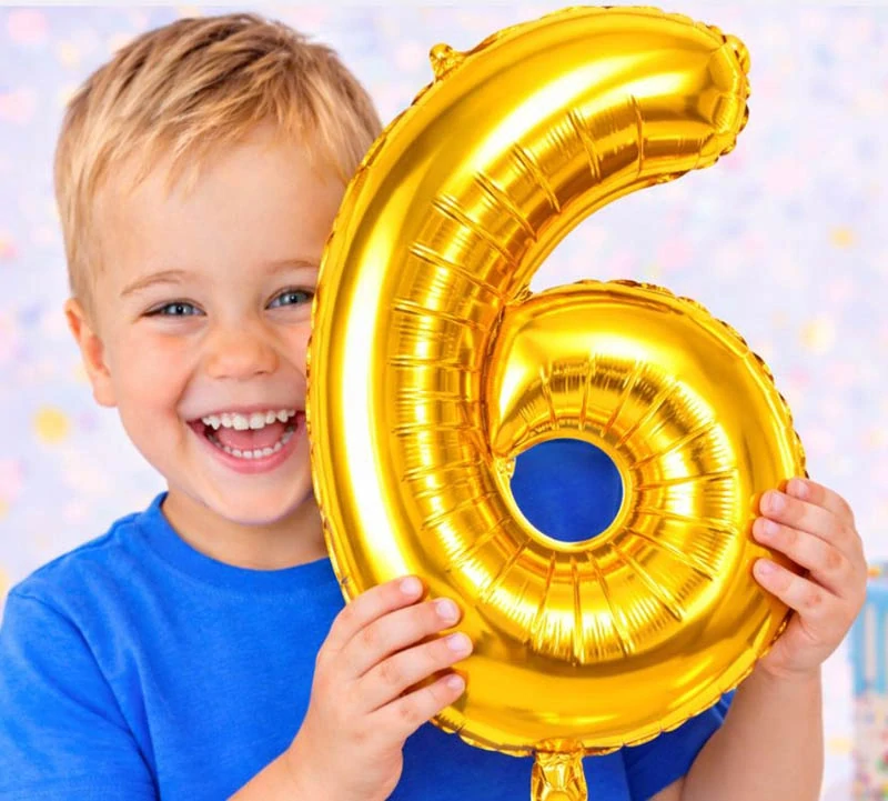 Fóliový balón číslo 6 zlatý 66 cm